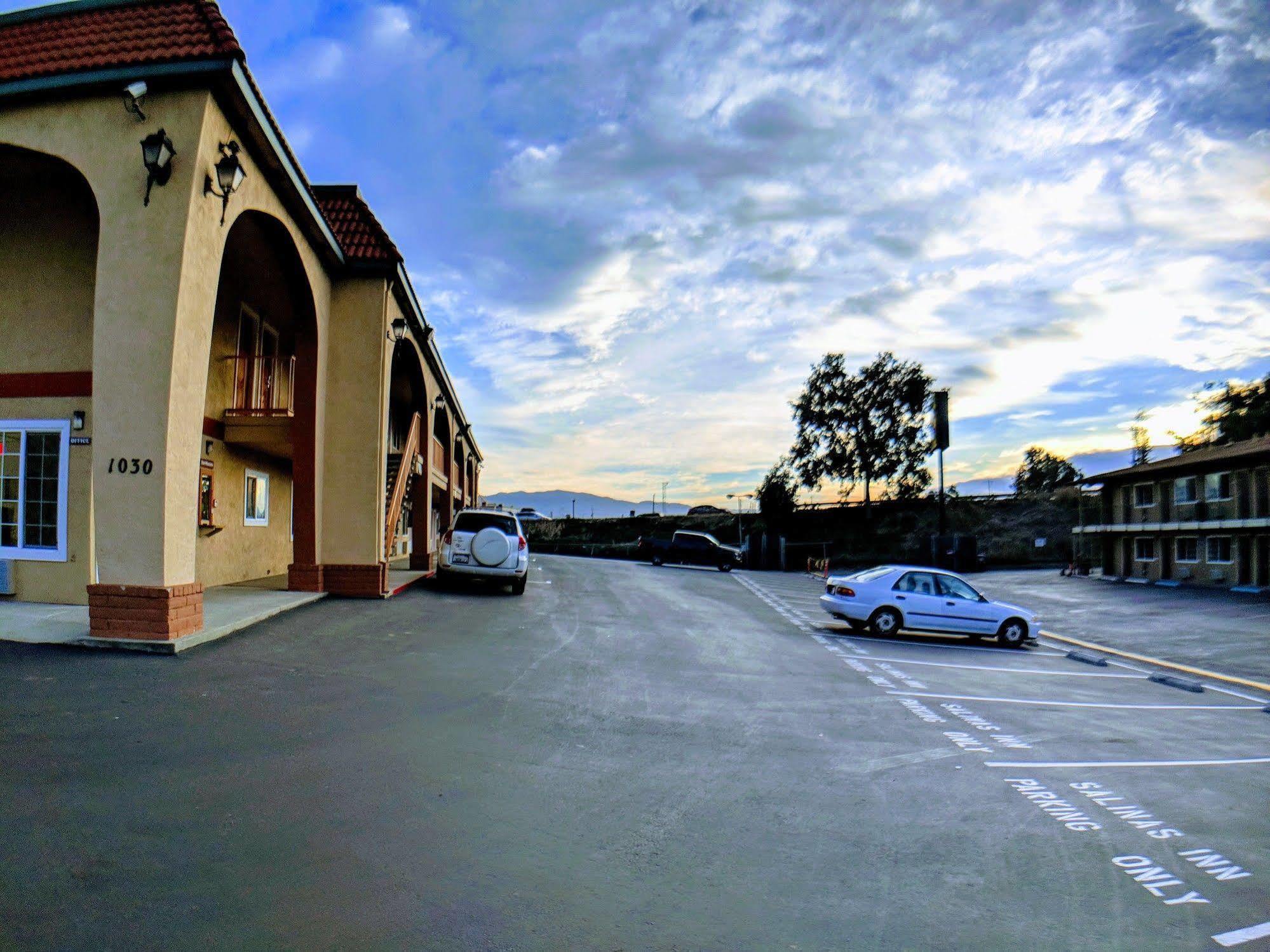 Salinas Inn Exterior photo