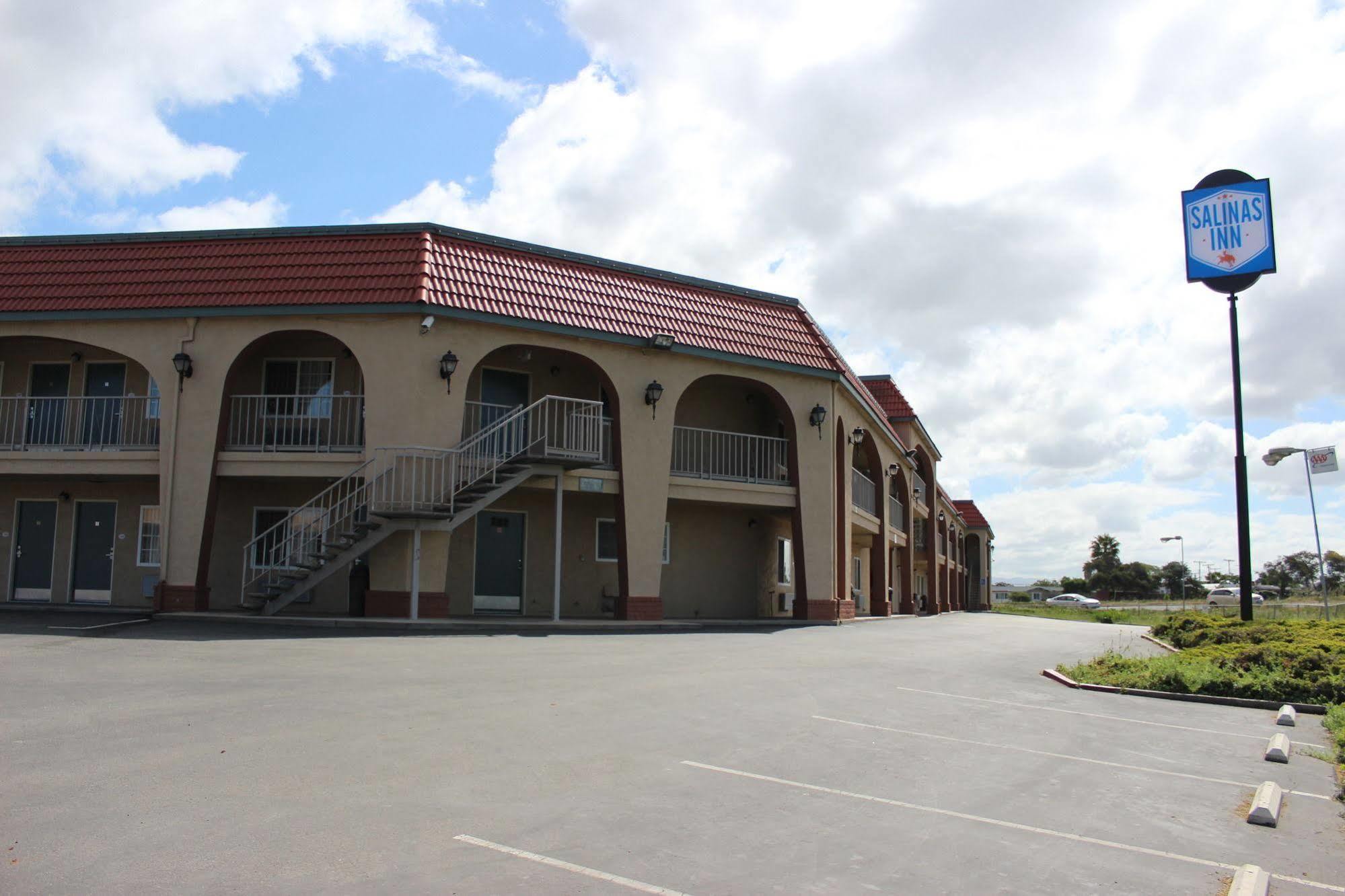 Salinas Inn Exterior photo